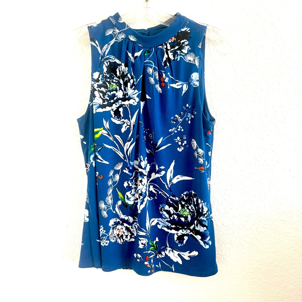 Stunning blue tank XS